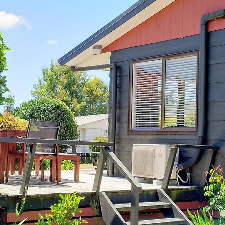 Bram'S Bach Villa Lago Lago Taupo Exterior foto